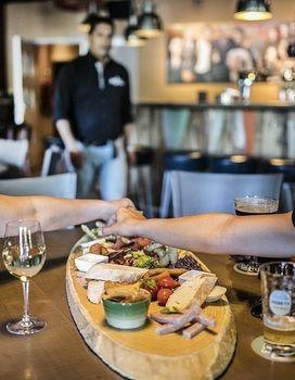 De Zeeuwse Stromen Hotel 4*
